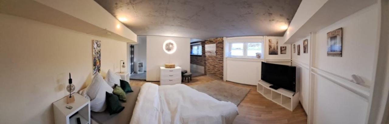 Tinyhaus & Souterrain Apartment In Ortenberg Ortenberg  Exterior photo